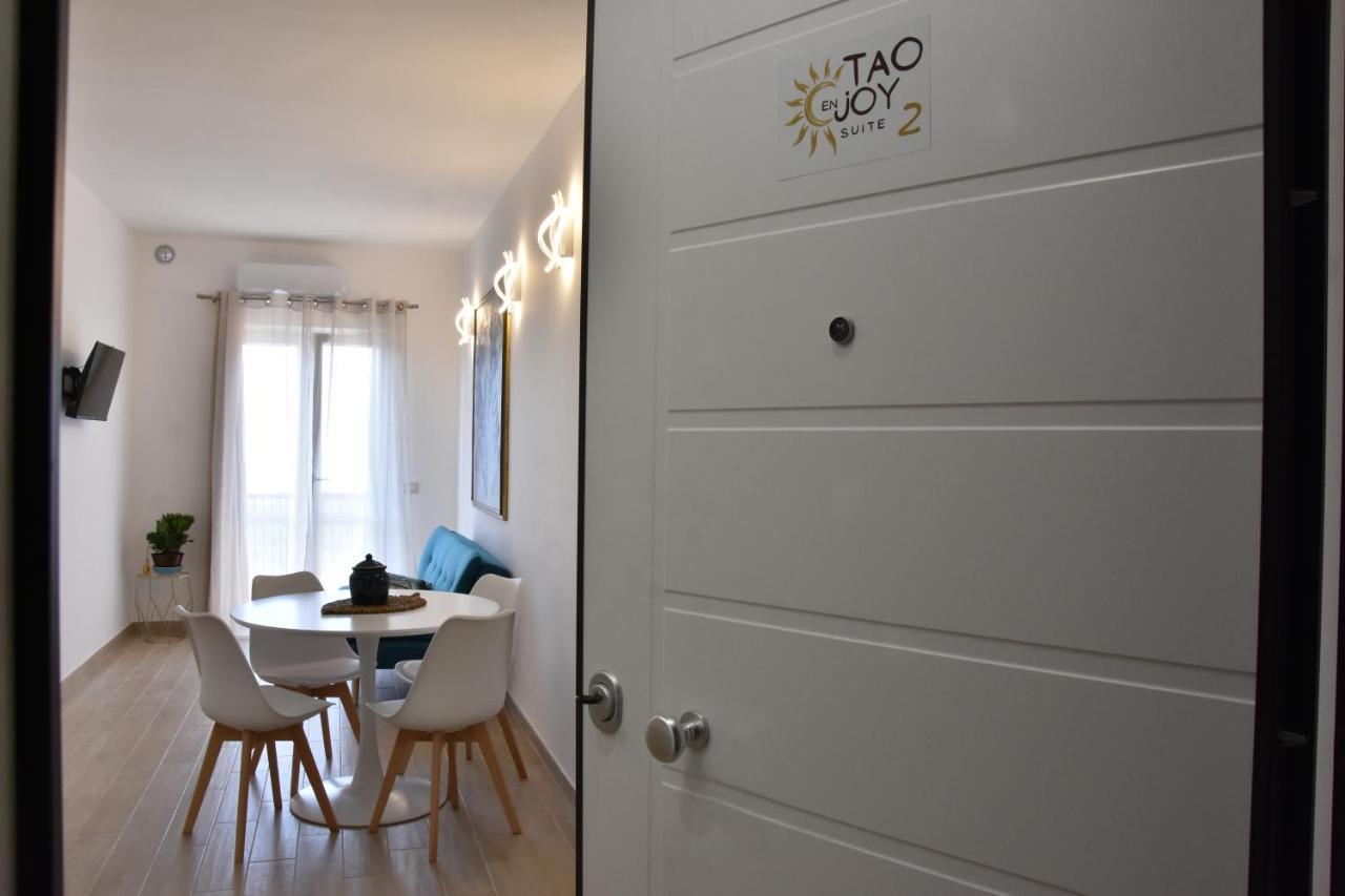 Tao Enjoy Suite تاورمينا المظهر الخارجي الصورة